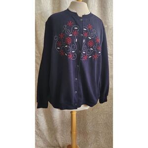 H0 Hartfield Design blue button-up sweatshirt red & white embroidered floral